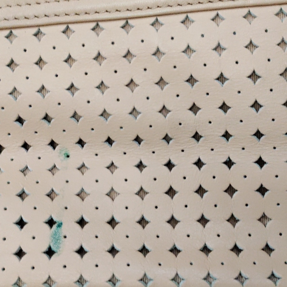 Kenneth Cole Clutch - Picture 8 of 8